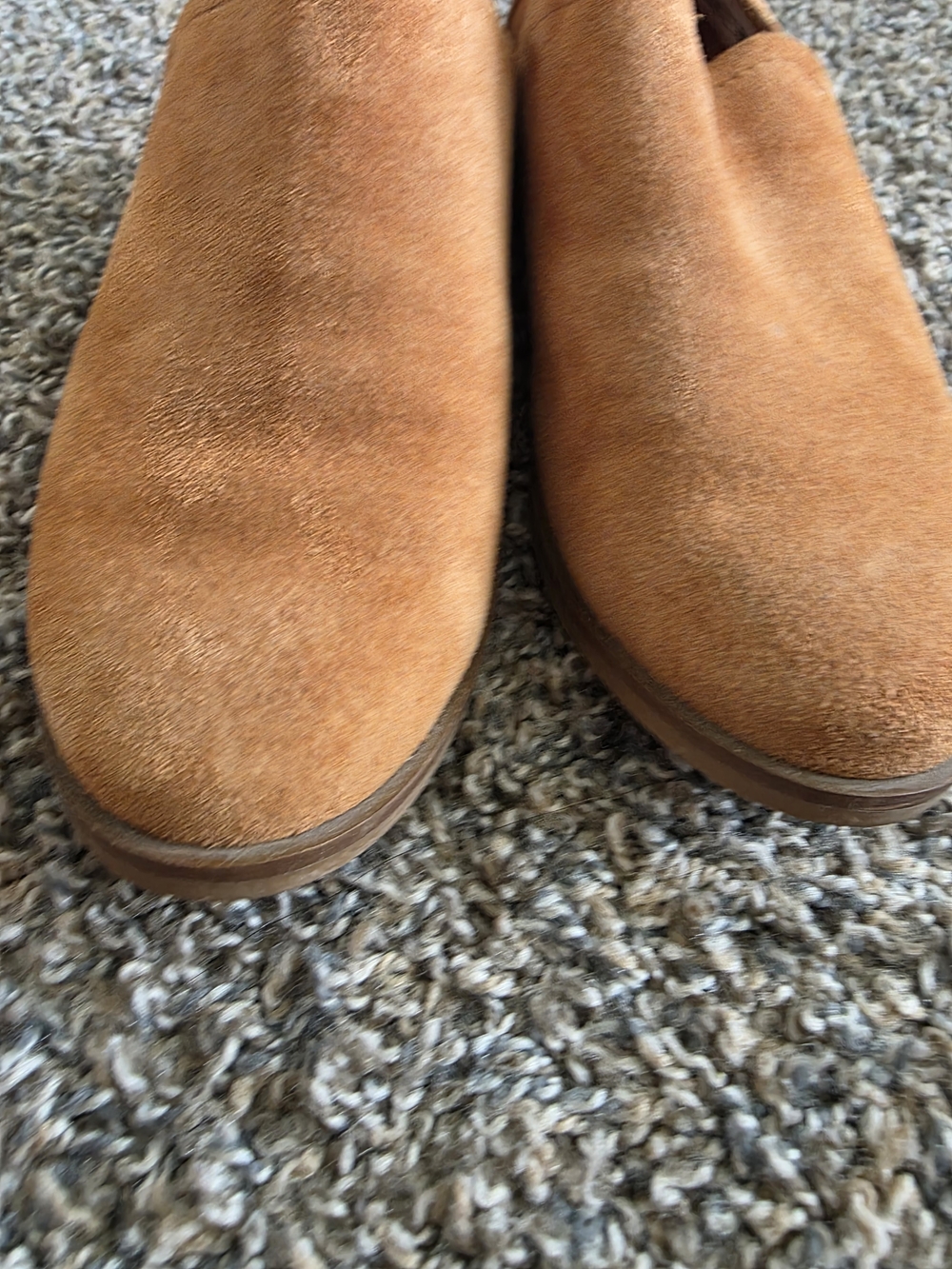 TOMS Women’s Size 6 Tan Suede Slip On Loafers Low Block Heel Casual Shoes - Picture 3 of 8